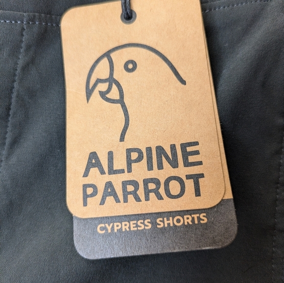 NWT Alpine Parrot Black Cypress Hiking Shorts sz 1X Outdoor Gorpcore - Picture 8 of 9